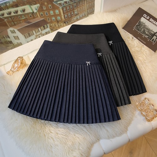 小众百褶牛仔半身裙女2025年秋季防走光高腰a字裙显瘦百搭短裙子