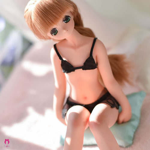 包胶素体硅胶娃娃EvokeDoll