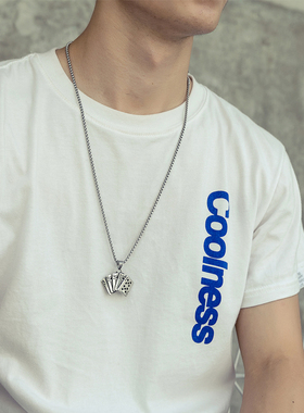 ins嘻哈潮人蹦迪同花顺钛钢男女项链个性扑克牌吊坠刻字毛衣长链