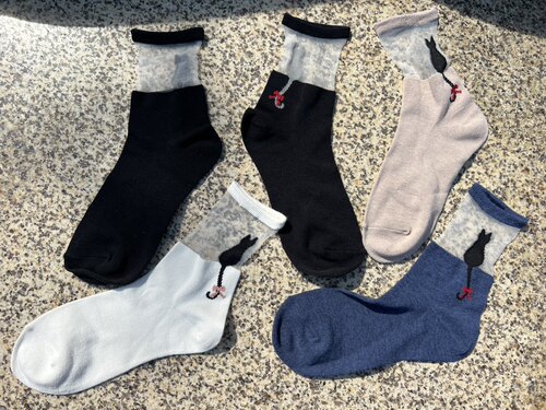 日单女款水晶拼接款小猫咪刺绣女袜 2双 35-38码