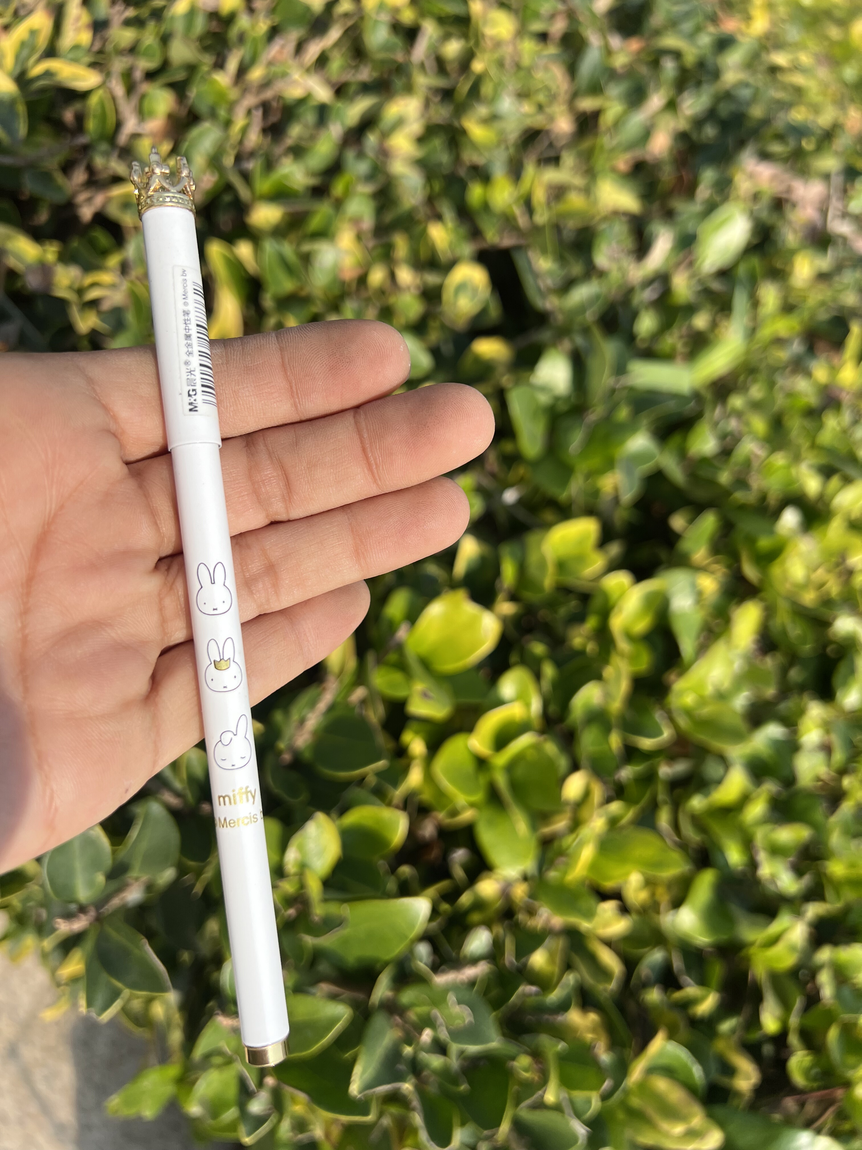 晨光米菲纪念版皇冠头按动中性笔1支