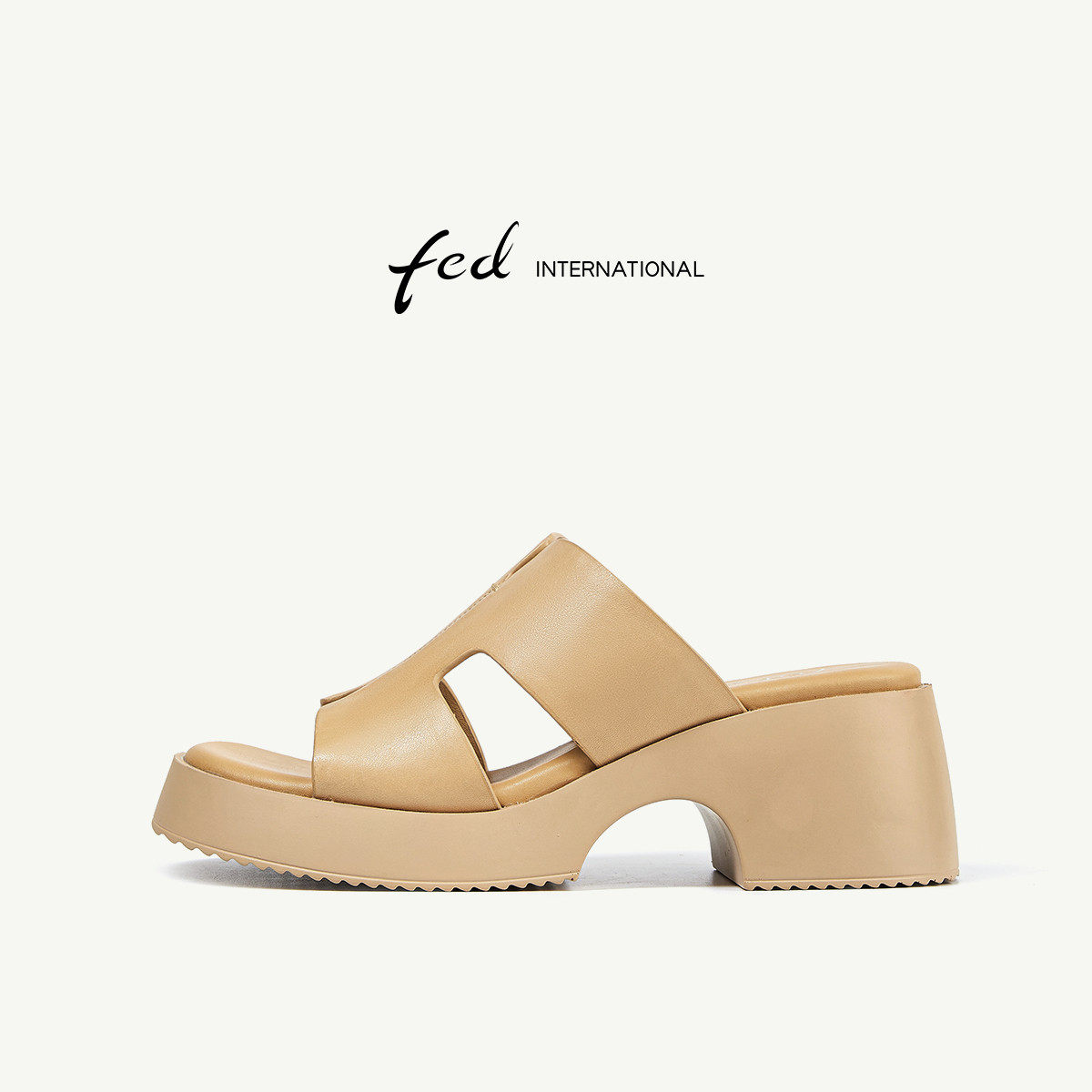 fed高级感牛皮女凉鞋夏松糕厚底百搭通勤真皮一字带凉拖鞋女外穿