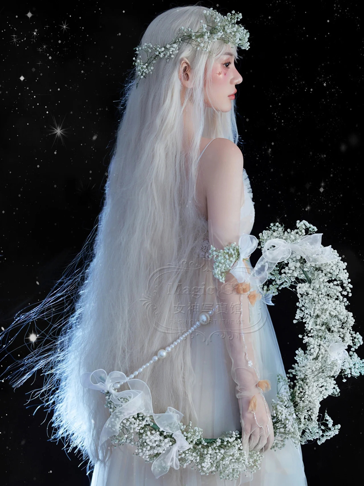  Wig+flower ring+gloves+Photo studio abduction money is suitable for 100-120 catties   + $3.14 