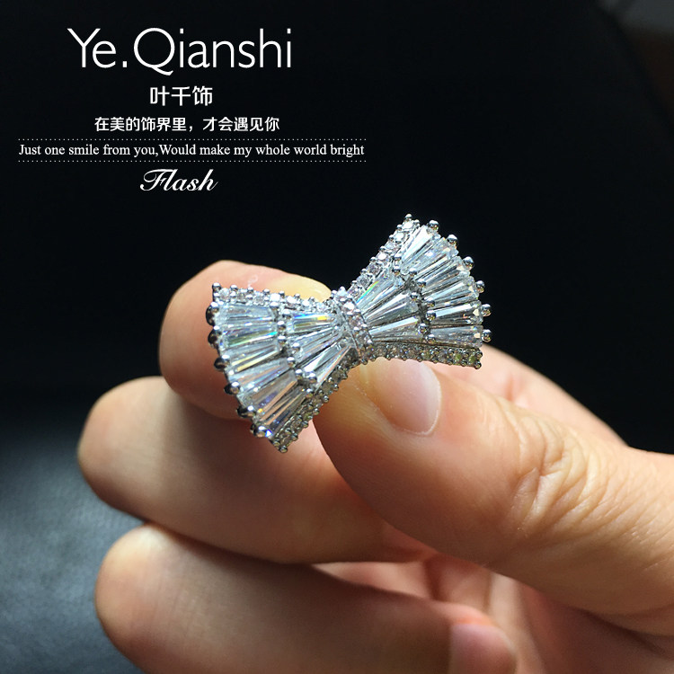 Broche femme en Zircon diamant - Ref 1172810 Image 4