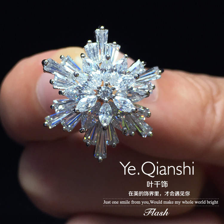 Broche femme en Zircon diamant - Ref 1172810 Image 1