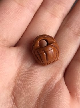 纯手工雕刻桃核篮压惊