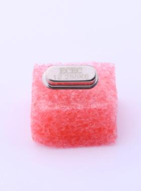 原厂原装B12288J037 12.288MHz ±20ppm 20pF全新正品