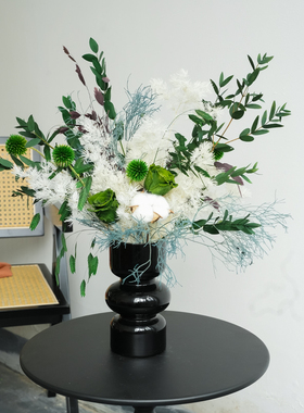 永生玫瑰蓬莱松干花花束装饰摆件