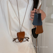 收纳毛衣链长款 多功能挂脖磁吸皮革眼镜夹项链女款 2025新款 配饰品