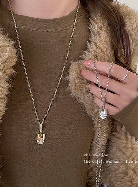 爆闪微镶仿钻小铲子吊坠项链配饰