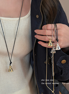 设计感小钱袋子吊坠项链女锁骨链