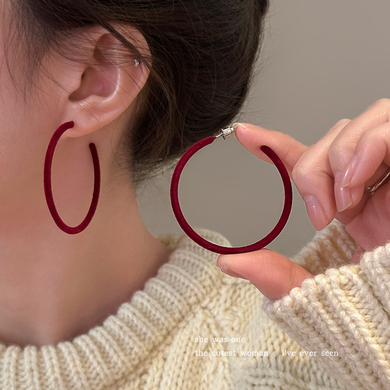 安可拉红丝绒耳圈耳环女高级感轻奢耳坠秋冬复古耳钉气质新年耳饰,饰品/流行首饰/时尚饰品新,耳钉,淘宝优惠券,粉丝福利购,淘宝优惠卷