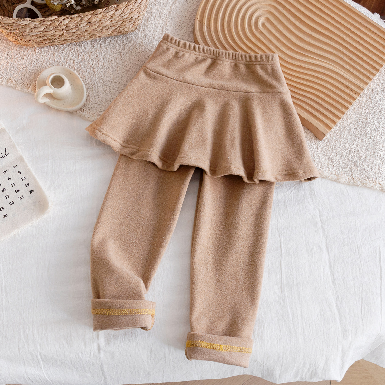 女童打底裤德绒秋冬2025新款小女孩保暖长裤中小童假两件裙裤外穿