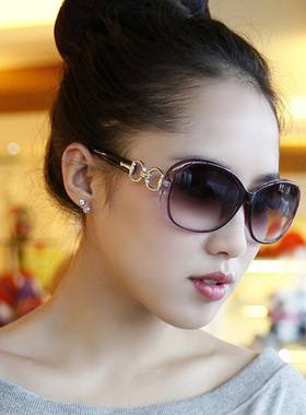 宇莎新款9509女士太阳镜 欧美潮流户外墨镜时尚大框时尚眼镜