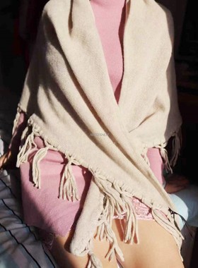 NASE21精选 欧洲重磅加密羊羔绒针织手工穗长流苏三角巾大披风