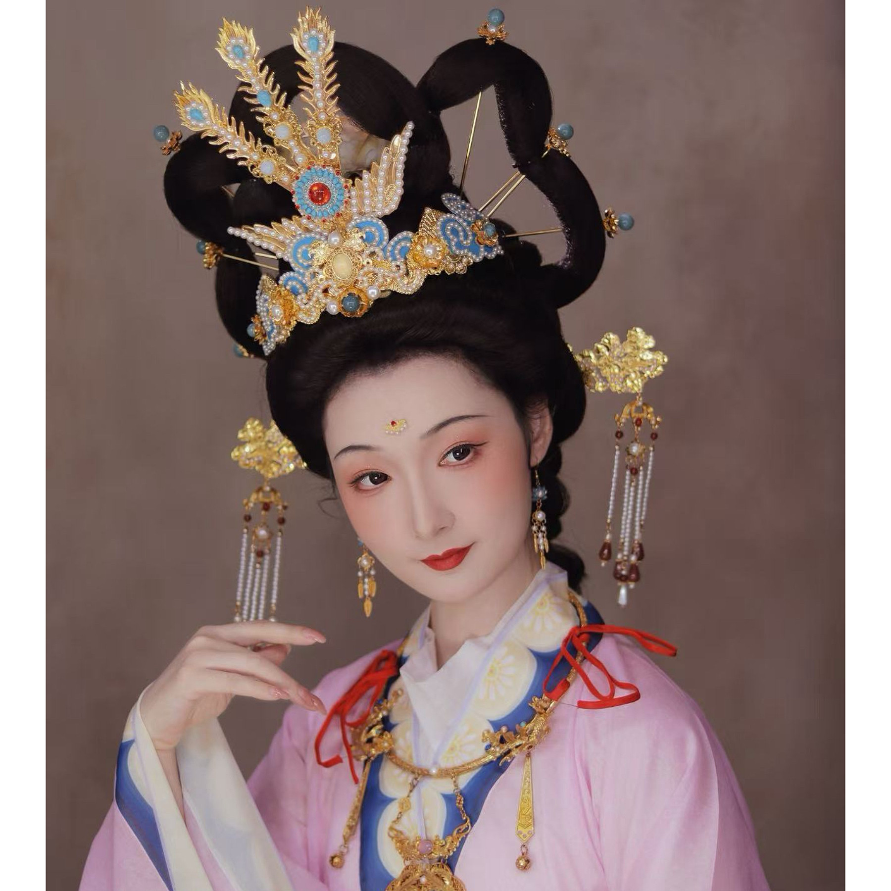 【霜翎阁】神仙仕女图绢人全套装发全套装凤凰汉服配饰品｛金霄｝										