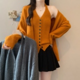 大码秋冬新款胖mm羊毛绒加厚背心外搭针织宽松显瘦毛衣套装，女装大码女装，衣嘉衣服饰