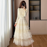 杏色连衣裙 杏色连衣裙