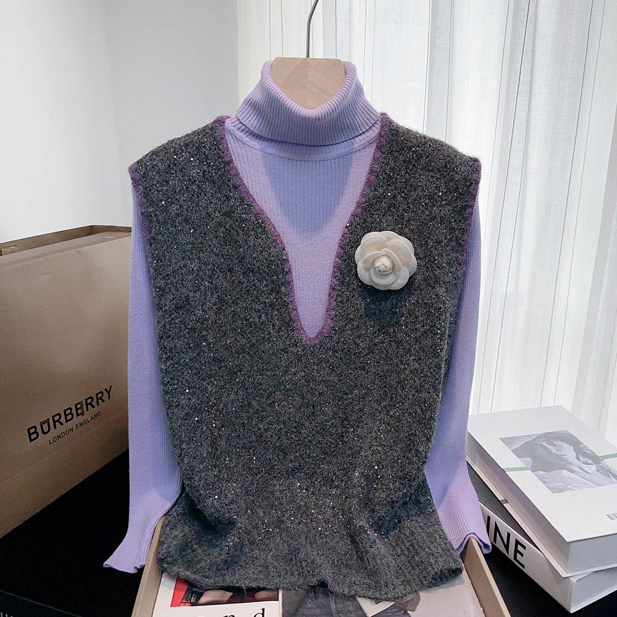 特价小香风通勤毛衣套装女秋冬新款设计感百搭小众显瘦叠穿马甲，女装针织衫/毛衣，衣嘉衣服饰