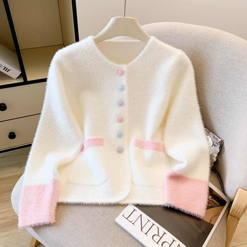 洋气时尚彩色扣拼接撞色时尚百搭仿水貂绒外套针织衫毛衣,女装针织衫/毛衣,衣嘉衣服饰 洋气时尚彩色扣拼接撞色时尚百搭仿水貂绒外套针织衫毛衣,女装针织衫/毛衣,衣嘉衣服饰