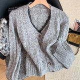 法式蕾丝边拼接挂脖假两件开衫叠穿毛绒绒软糯灰色毛衣，女装针织衫/毛衣，衣嘉衣服饰