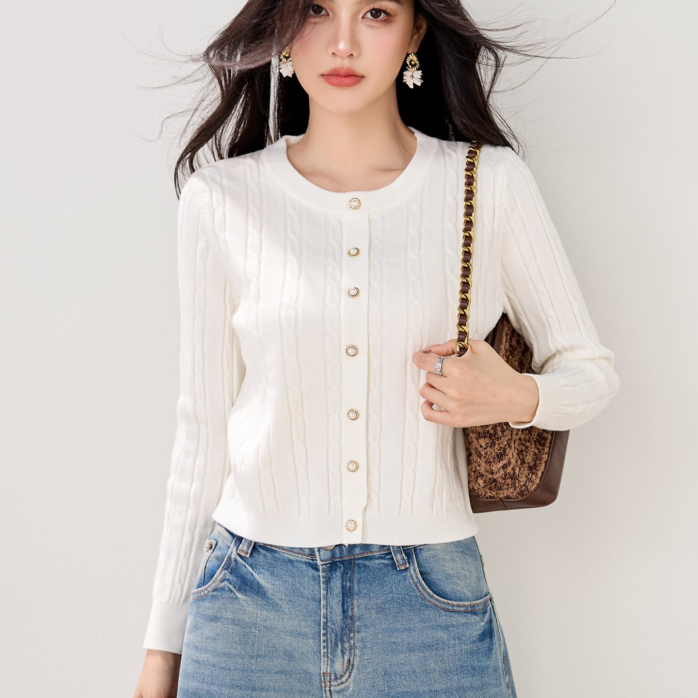 秋新款针织衫女圆领套头长袖纯色韩版短款复古短款针织毛衣女，女装针织衫/毛衣，衣嘉衣服饰