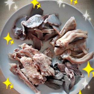 扬州老鹅扬州特产盐水鹅五件，鹅杂 ，鹅爪翅肫肝心 新鲜生产1斤