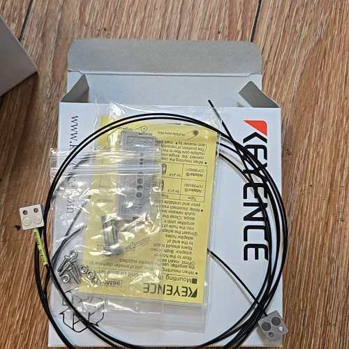 基恩士全新原装正品FU-51TZ传感器未开封正品，顺丰包邮数