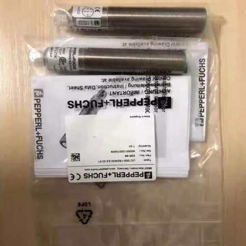 倍加福超声波传感器UC1000-18GM90-E2-IO-V