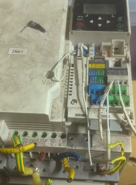 ABB变频器acs380-040s-25a0-4