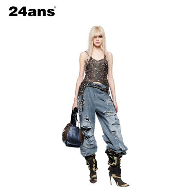 24ANS LTD 朋克grunge牛仔 ⑴磨白水洗⑵内层拼接衬布⑶手工破坏