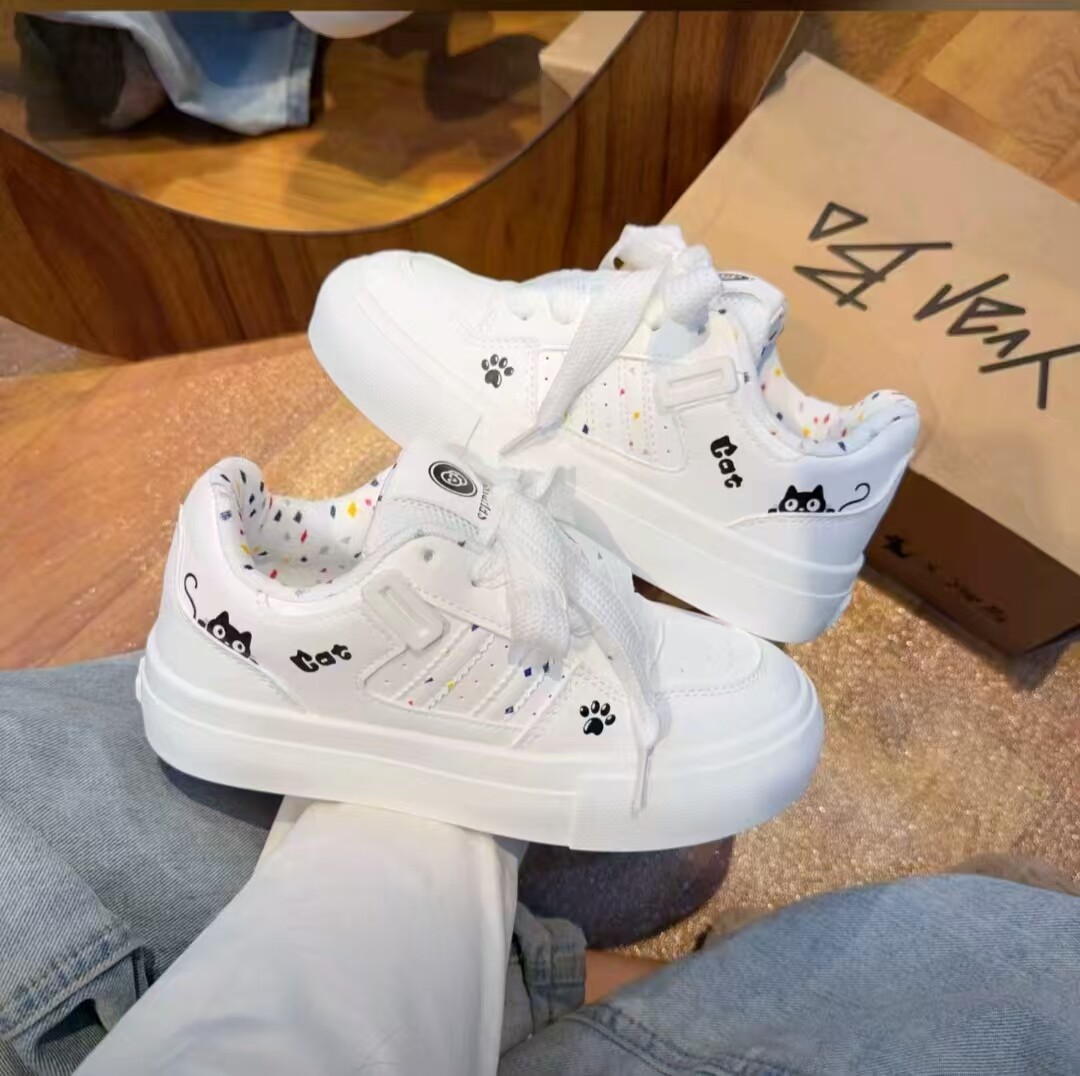 韩系休闲小白鞋女2026新款春季厚底板鞋子女鞋百搭卡通猫爪面包鞋