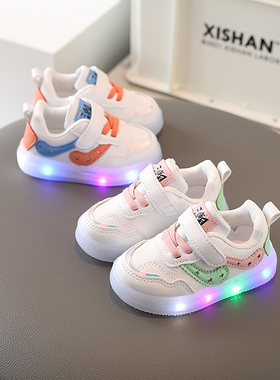 宝宝亮灯鞋子0-1-3-6岁2男女童板鞋透气小童休闲鞋婴幼儿学步鞋潮