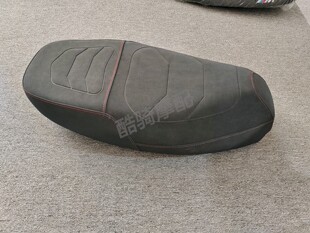 三四五代目劲战原厂座垫F1改装毛毛虫座包战鹰翻毛皮沙发座包鞍座