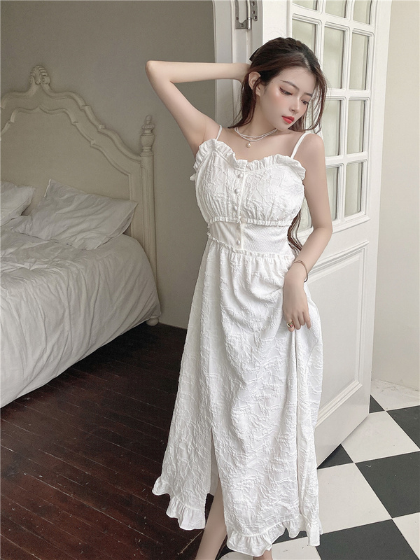Real price 2021 white jacquard suspender dress with French one line collar