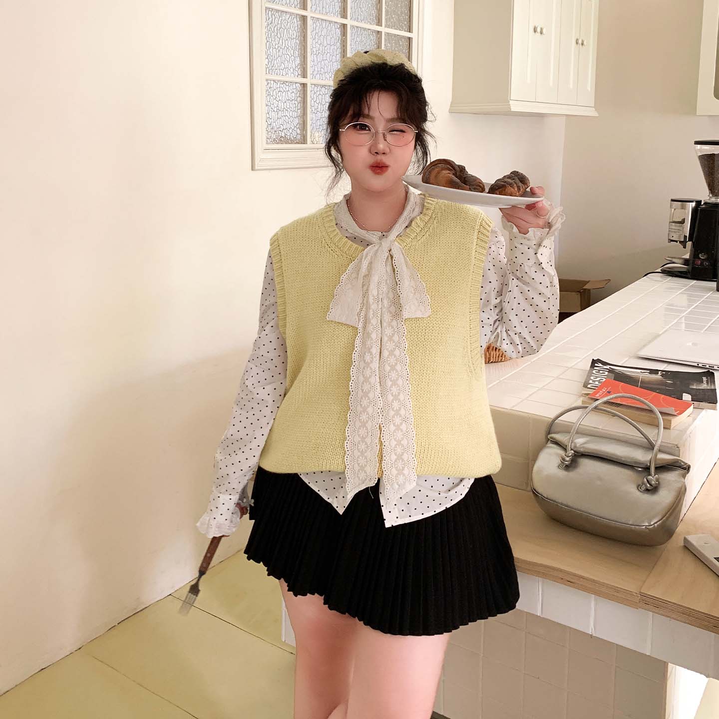 YUZI鱼子韩系针织圆领马夹