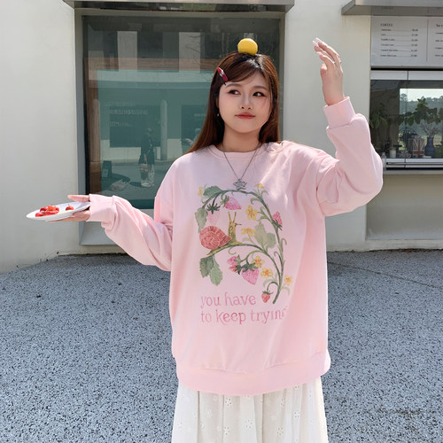 YUZI鱼子浅粉色印花圆领卫衣大码