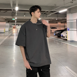 深灰色