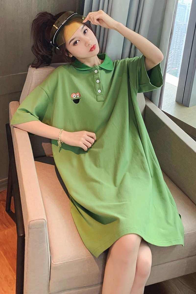 夏装女装大码宽松短袖polo领t恤裙中长款牛油果绿连衣裙大码女装在类目 女装/女士精品, 大码女装中 - 来自Buy2taobao.com提供专业的淘宝代购服务