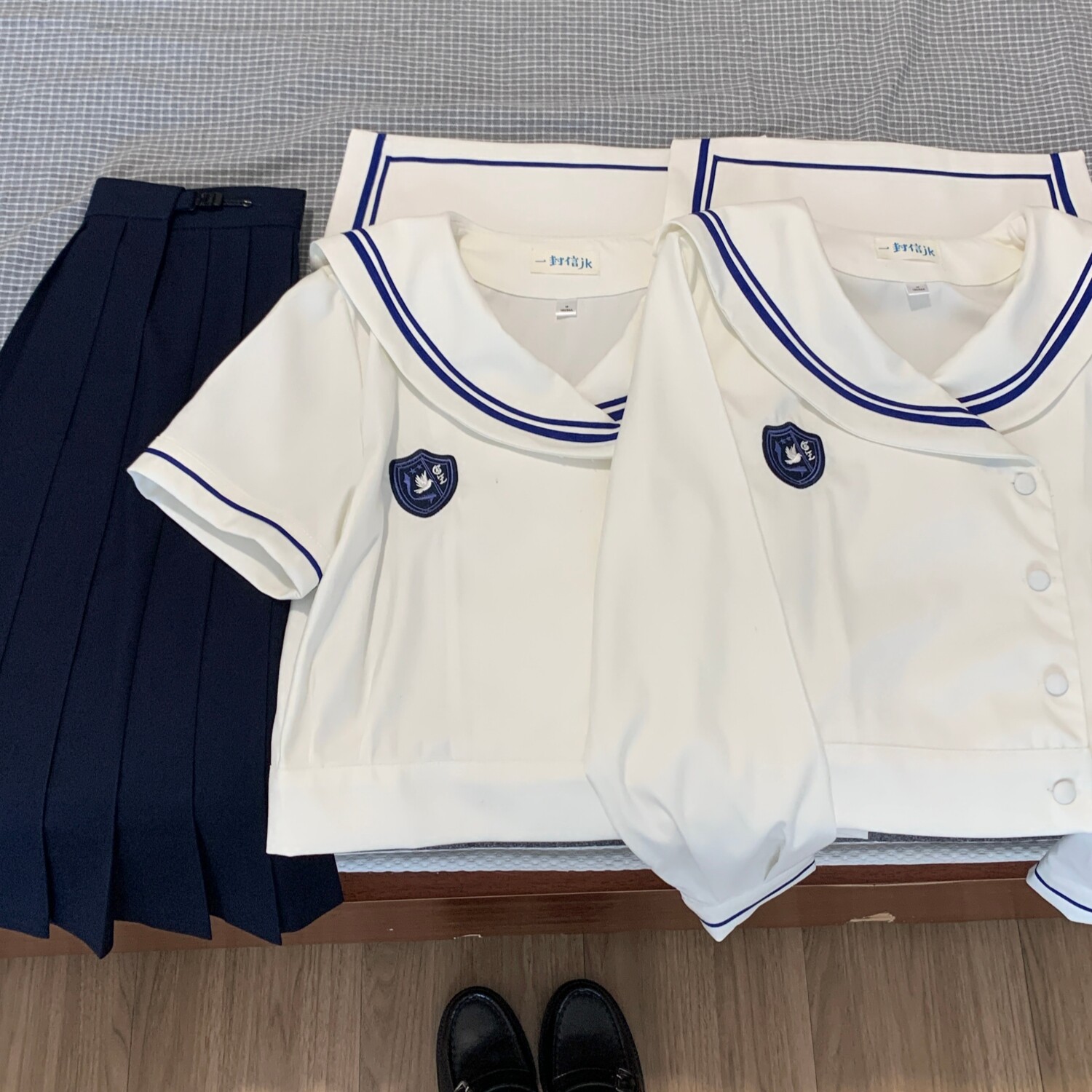 一封信海岸线鸟章水手服图片