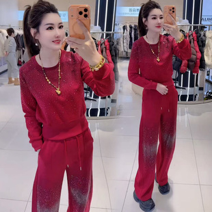2026超火冬装红色系穿搭一整套冬季女装巨好看的独特漂亮跨年套装