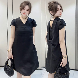 ins超火连衣裙2025新款今年流行爆款巨好看的女亚麻黑色减龄裙子