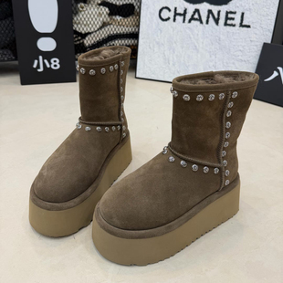 2025冬季新款增高雪地靴女时尚真皮铆钉厚底加绒保暖防滑中筒棉靴