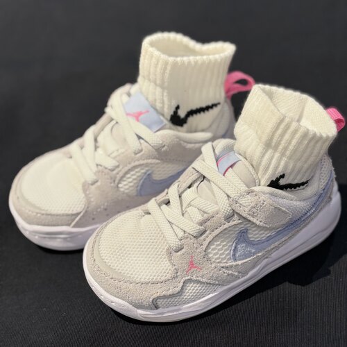 Nike/耐克Jordan 婴童儿童网面透气复古魔术贴运动软底板鞋HQ0508