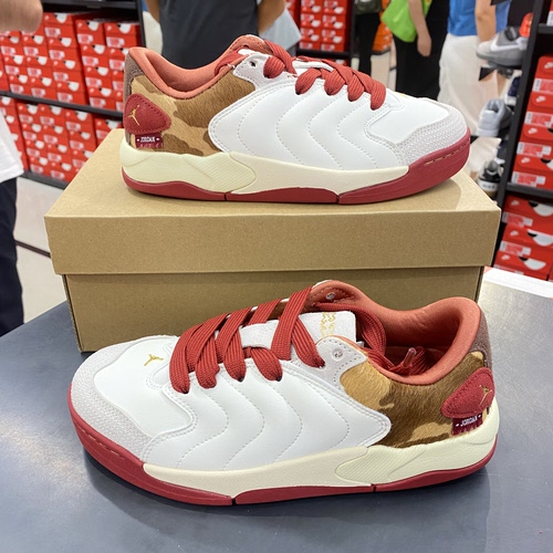 NIKE/耐克 Jordan Session新年限定大童休闲板鞋白棕红IQ1112-011