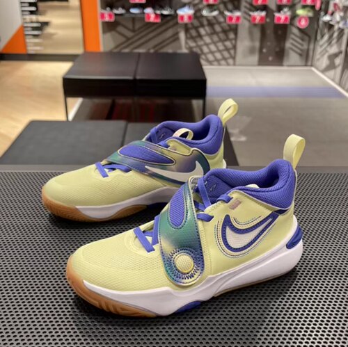Nike/耐克 Team Hustle D 11小童中童舒适耐磨透气运动鞋FN6677