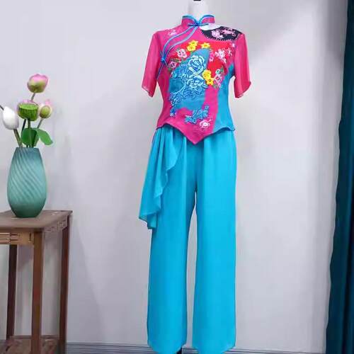 广场舞伞舞秧歌服演出服