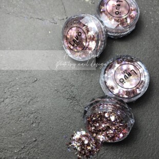 novel同款 混合风混搭指甲闪片亮片 美甲网红ins百搭蔷薇色