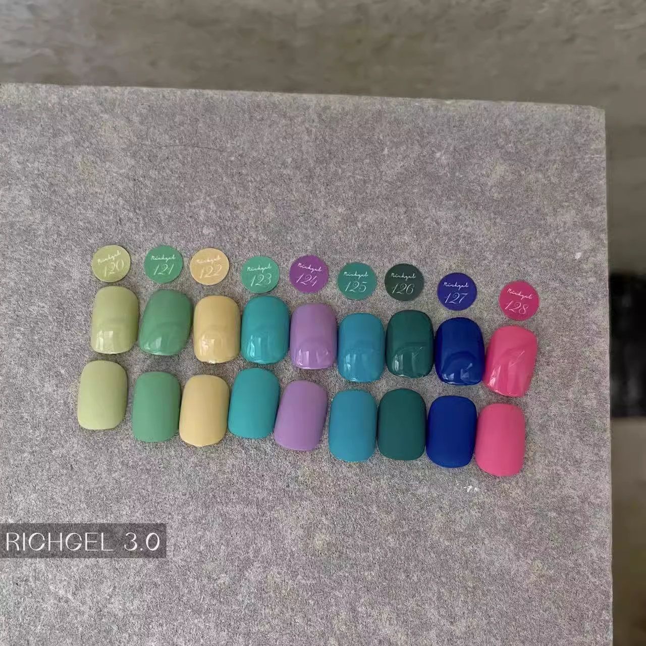 Rich gel 3.0瓶装甲油胶高端甲油胶顺滑持久甲油胶（120-128色）