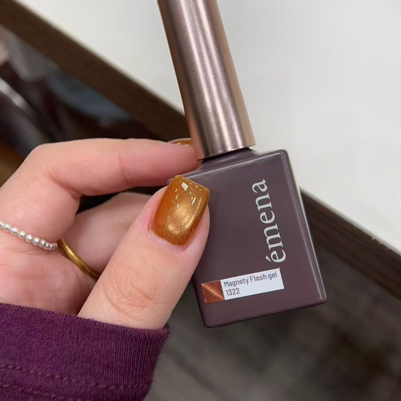 2025 日本 Emena 金秋碎钻猫眼 1322 猫眼胶 招财金碎钻胶 甲油胶